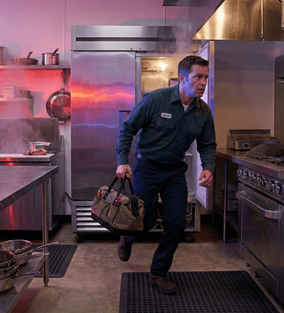 Appliance technician on an emergency call in Abilene